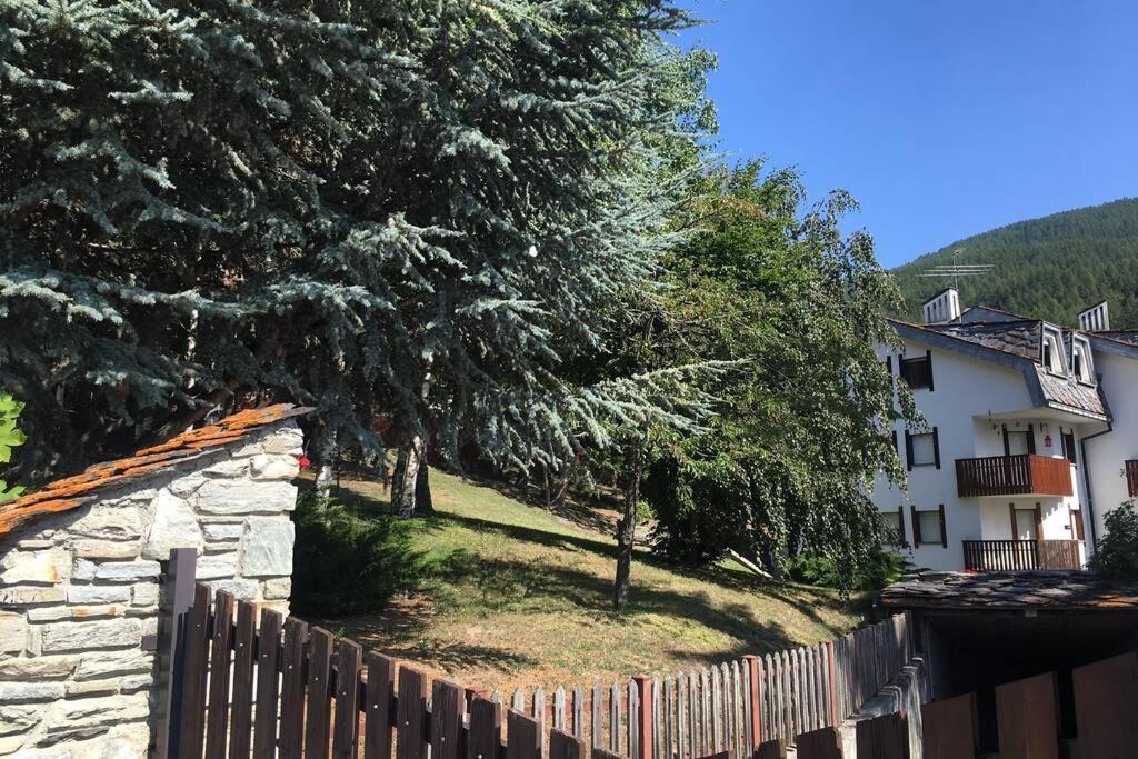 Maison Des Alpes Mansarda Oulx Buitenkant foto