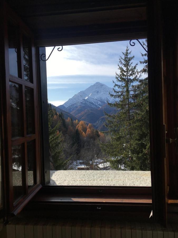 Maison Des Alpes Mansarda Oulx Buitenkant foto